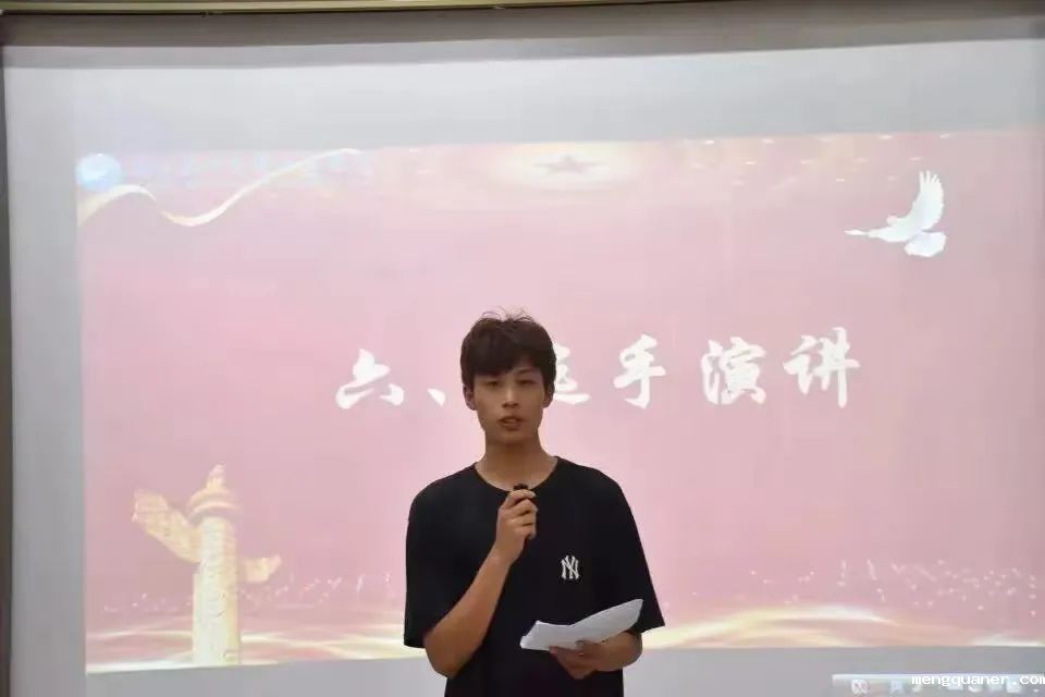 f91dce5ff45b46b3b5544917cbf5deb1.jpg